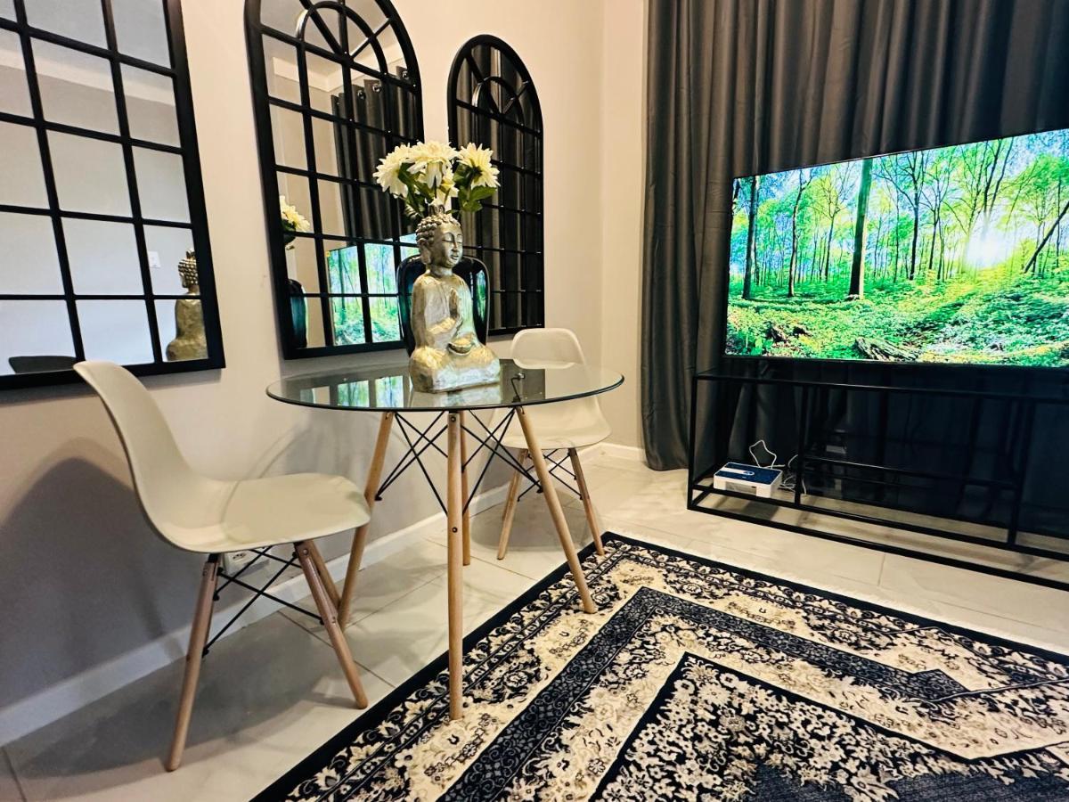 קייפטאון Nederburg, Sea Point, 2 Bed Apt - New מראה חיצוני תמונה