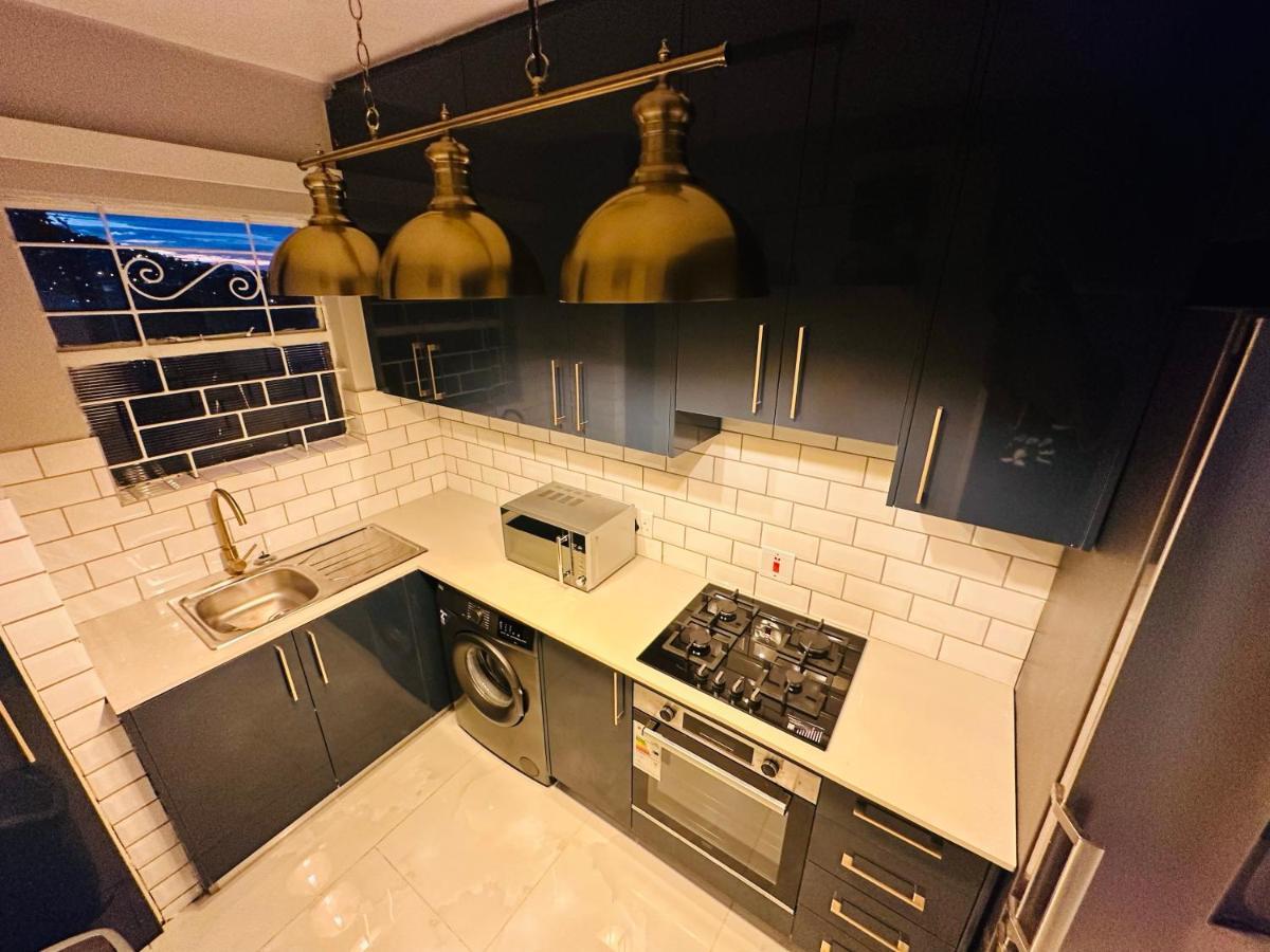 קייפטאון Nederburg, Sea Point, 2 Bed Apt - New מראה חיצוני תמונה