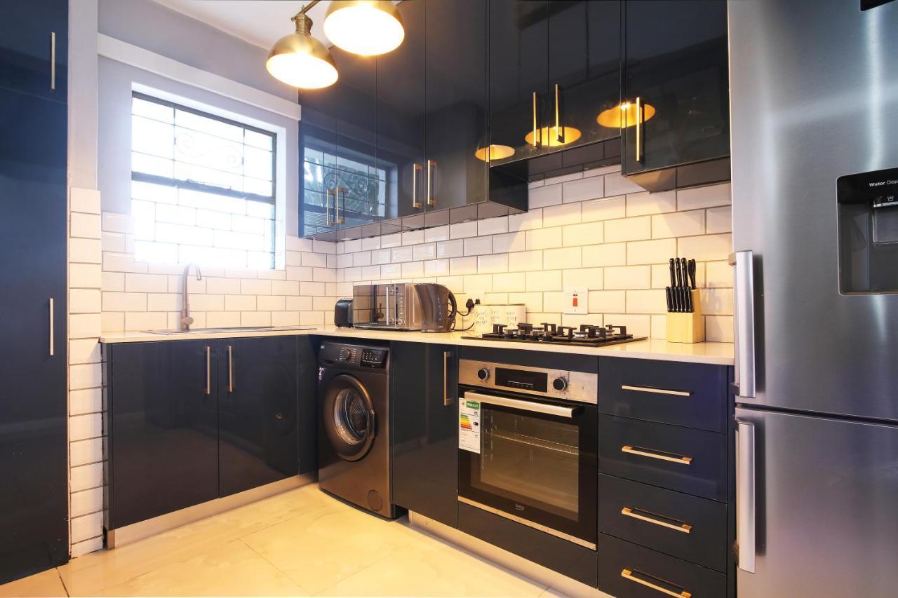 קייפטאון Nederburg, Sea Point, 2 Bed Apt - New מראה חיצוני תמונה
